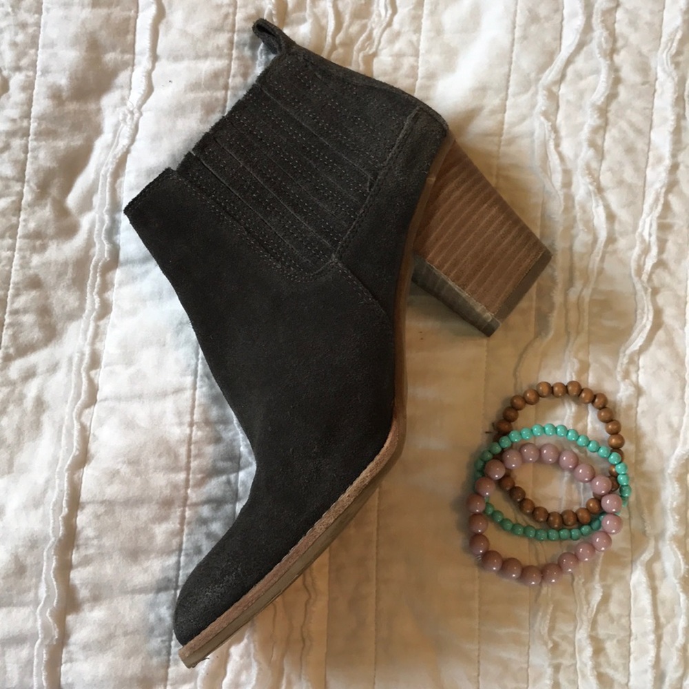 Women's gray ankle booties